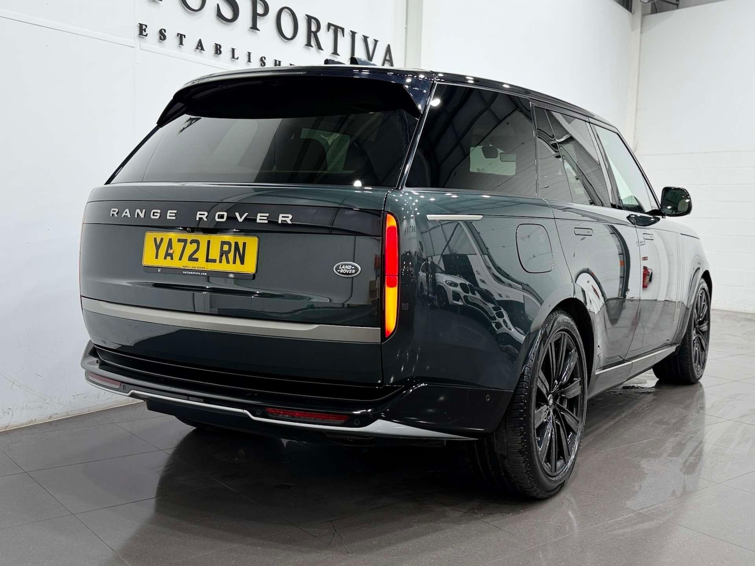 Used Land Rover Range Rover 2023 for sale - 77833929: Photo 6