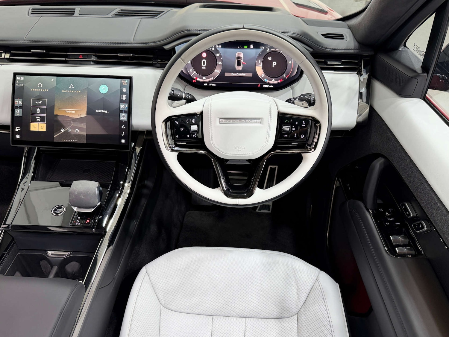 Used Land Rover Range Rover Sport 2024 for sale - 77833953: Photo 23