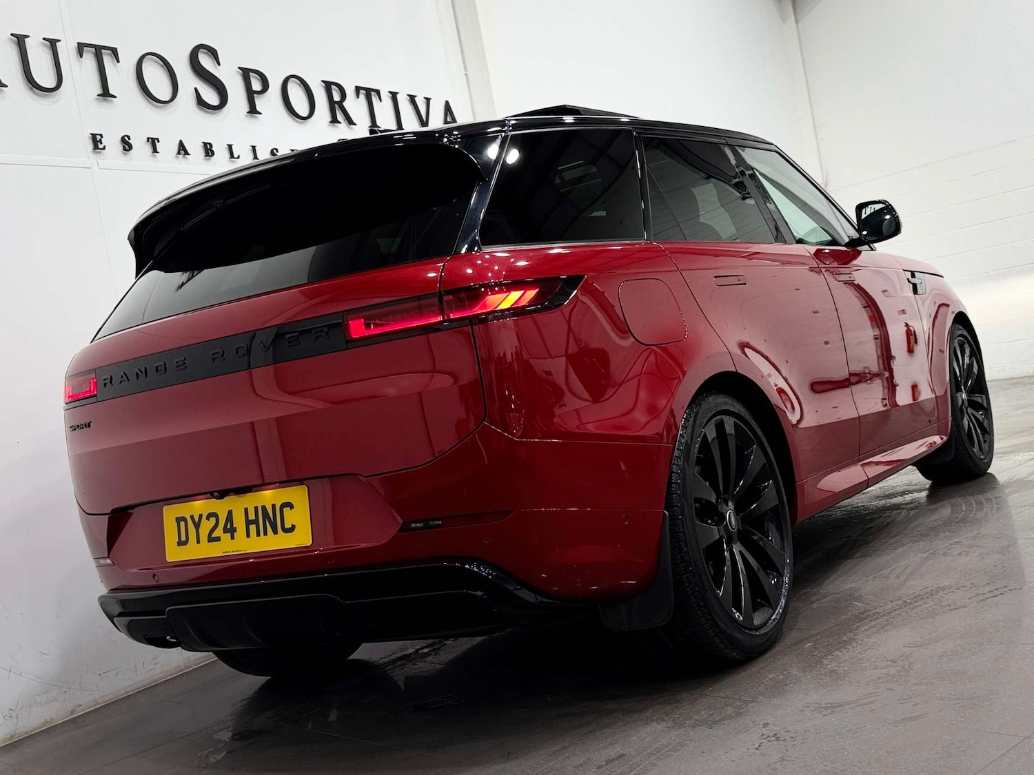 Used Land Rover Range Rover Sport 2024 for sale - 77833953: Photo 28