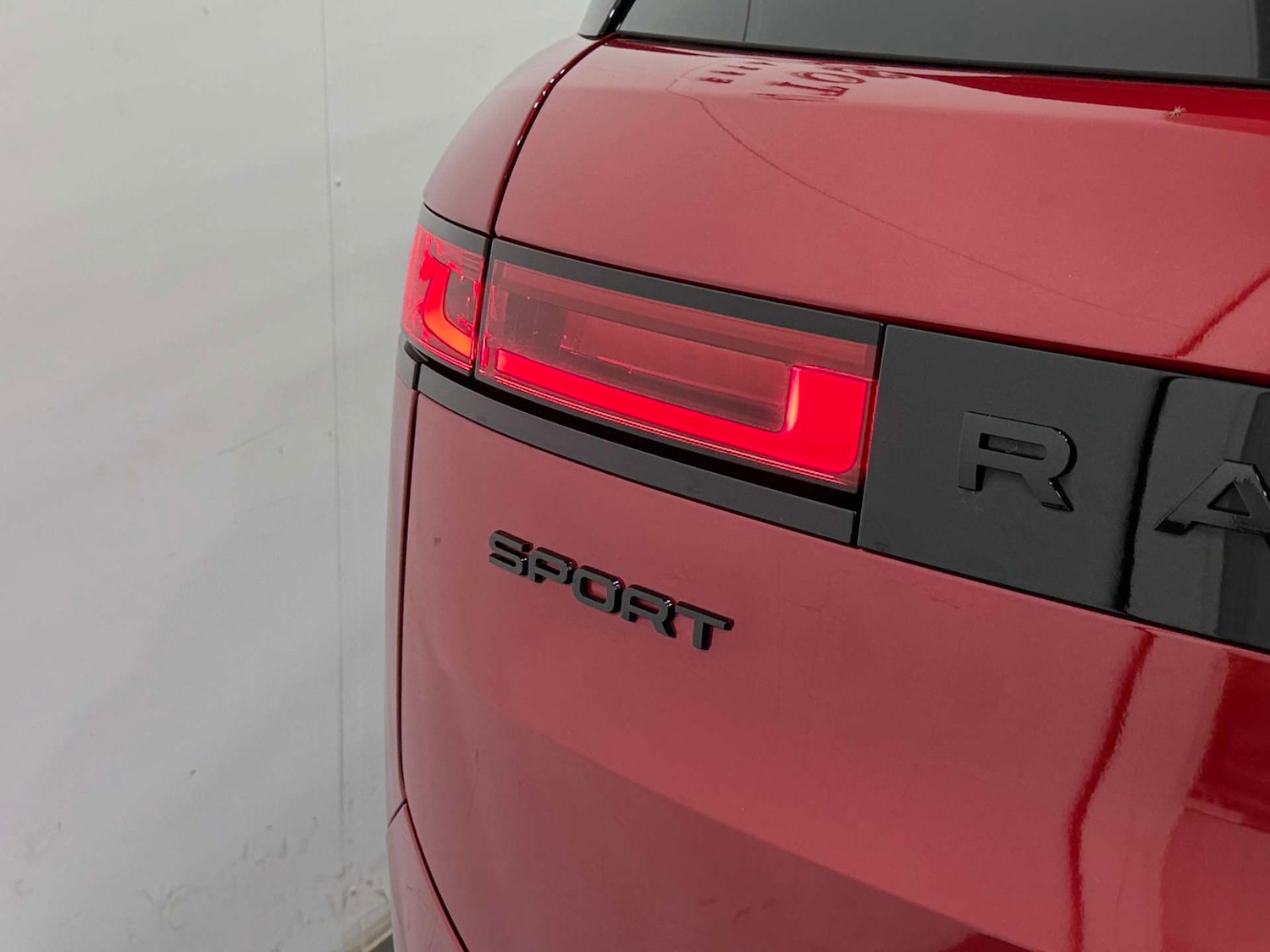 Used Land Rover Range Rover Sport 2024 for sale - 77833953: Photo 29