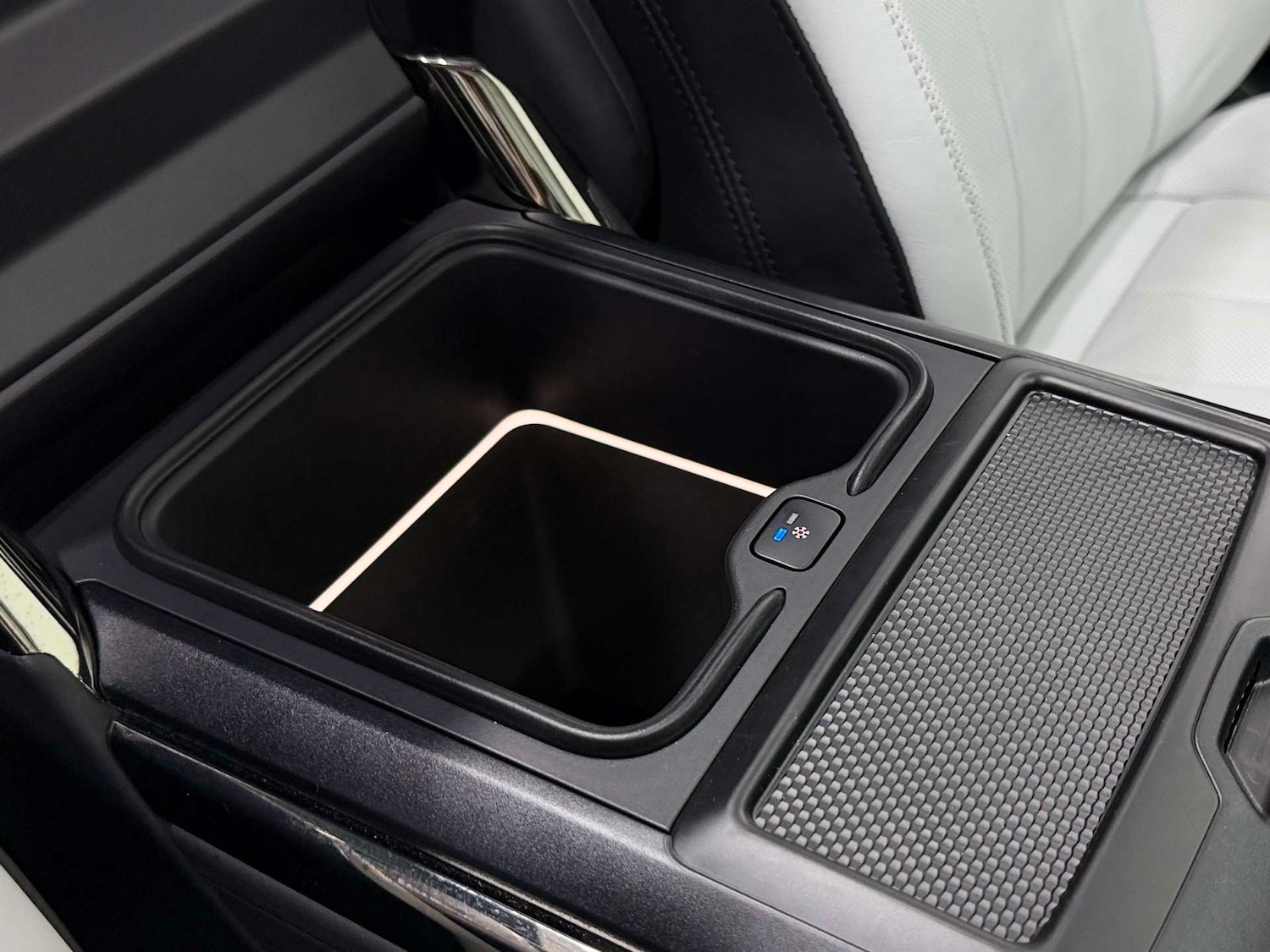 Used Land Rover Range Rover Sport 2024 for sale - 77833953: Photo 41