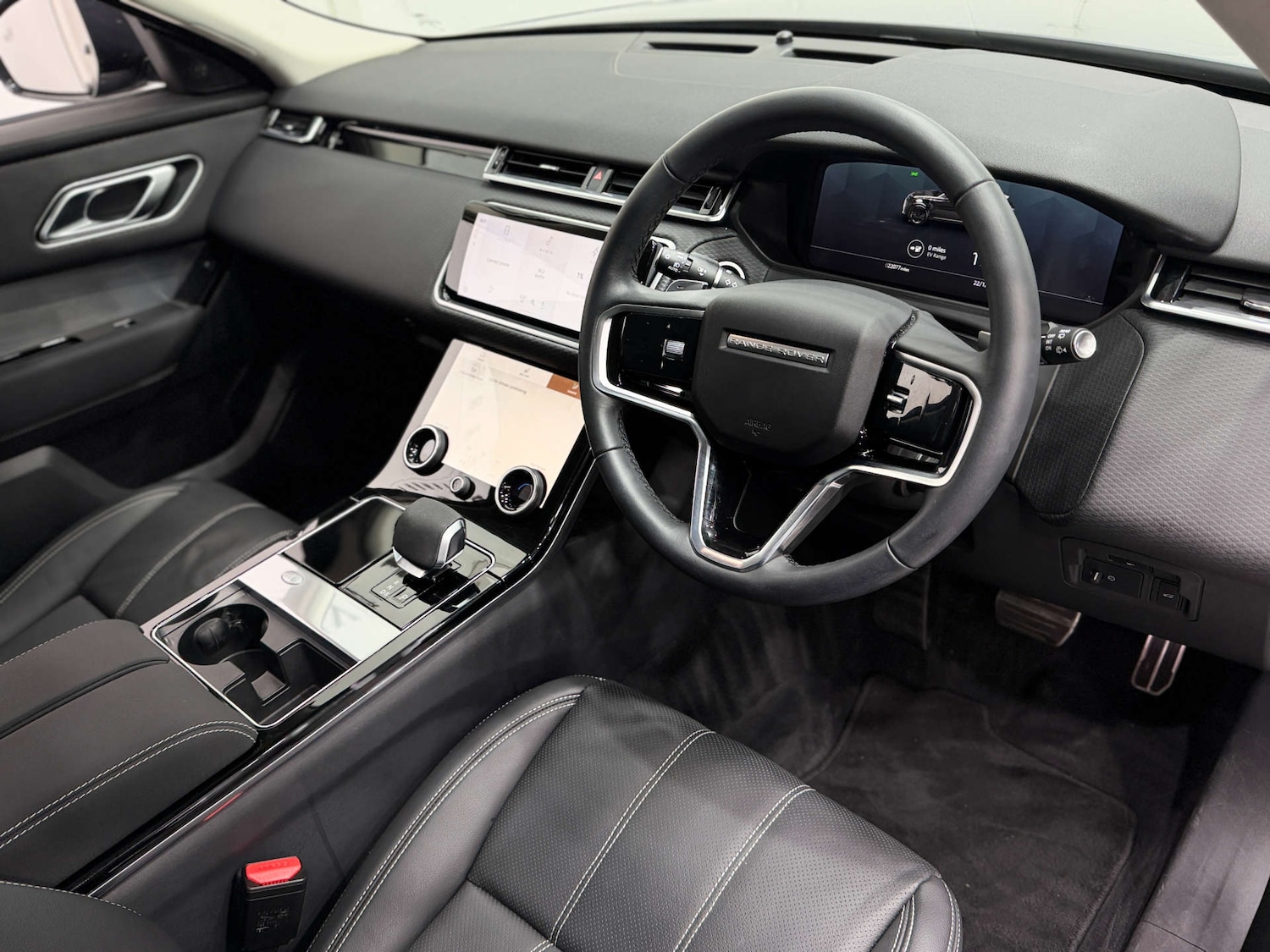 Used Land Rover Range Rover Velar 2022 for sale - 77022478: Photo 16