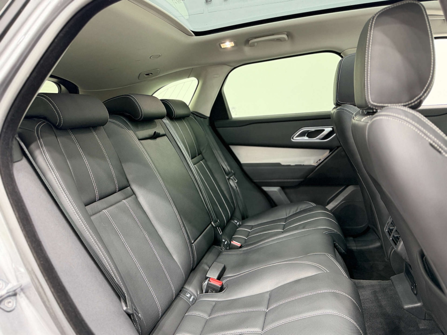 Used Land Rover Range Rover Velar 2022 for sale - 77022478: Photo 19