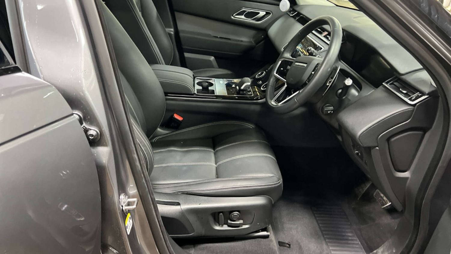 Used Land Rover Range Rover Velar 2022 for sale - 77022478: Photo 2