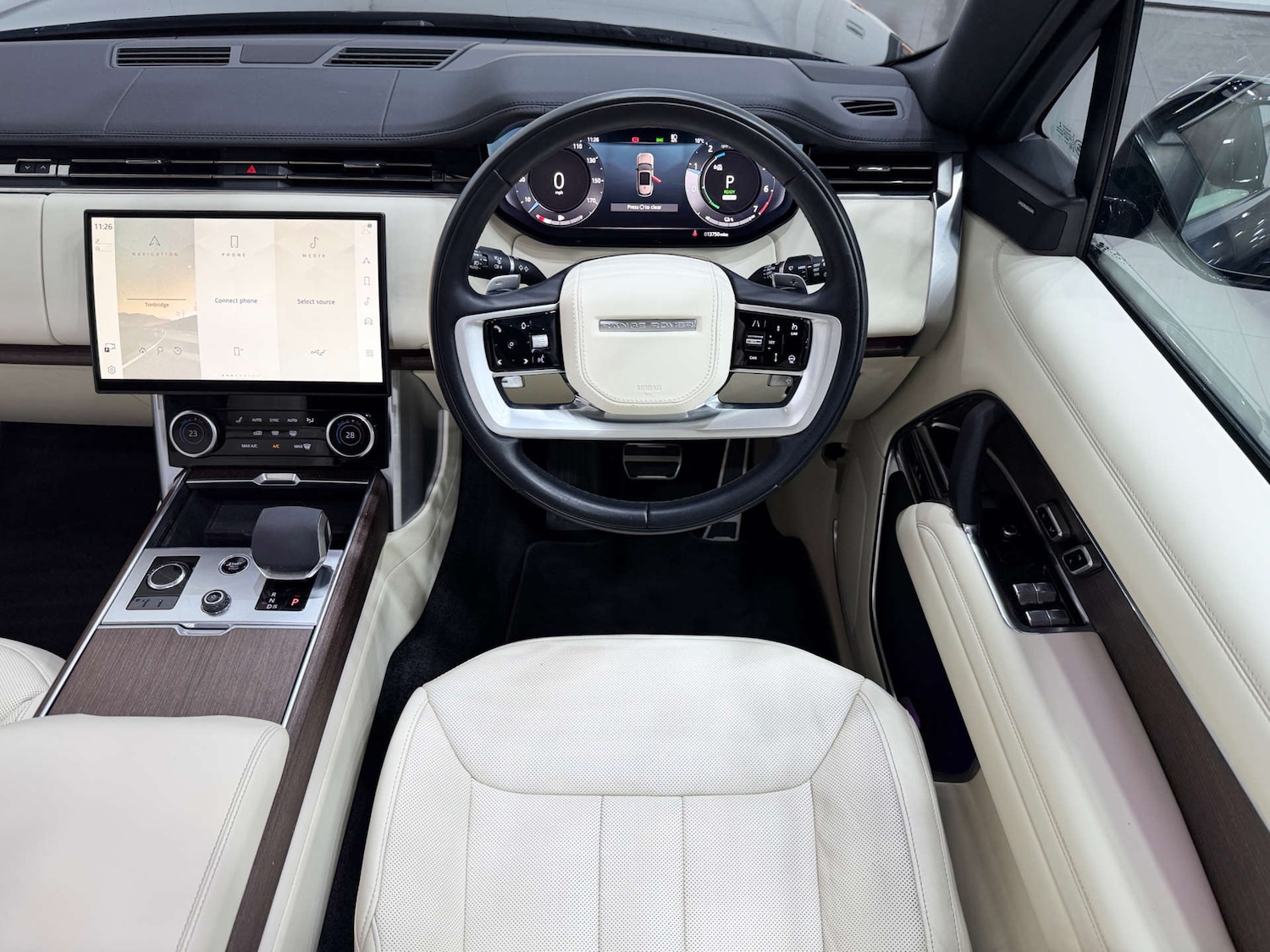 Used Land Rover Range Rover 2022 for sale - 77151103: Photo 24