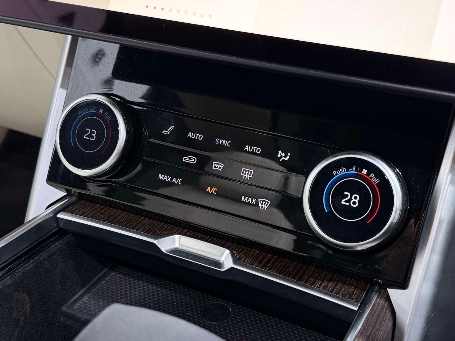 Used Land Rover Range Rover 2022 for sale - 77151103: Photo 51