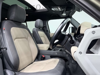 Used Land Rover Defender 2022 for sale - 78559206: Photo