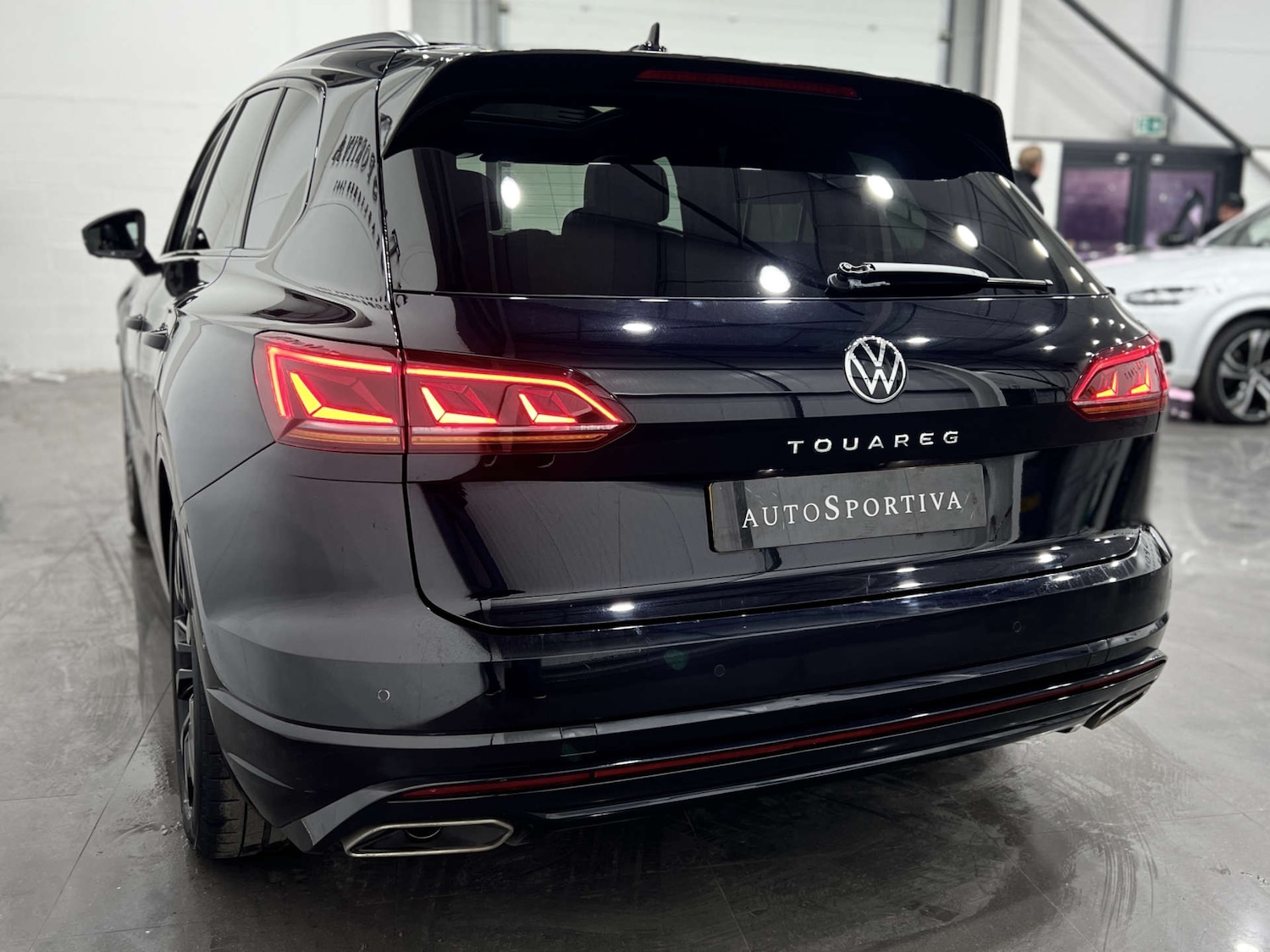 Used Volkswagen Touareg 2023 for sale - 76422511: Photo 10