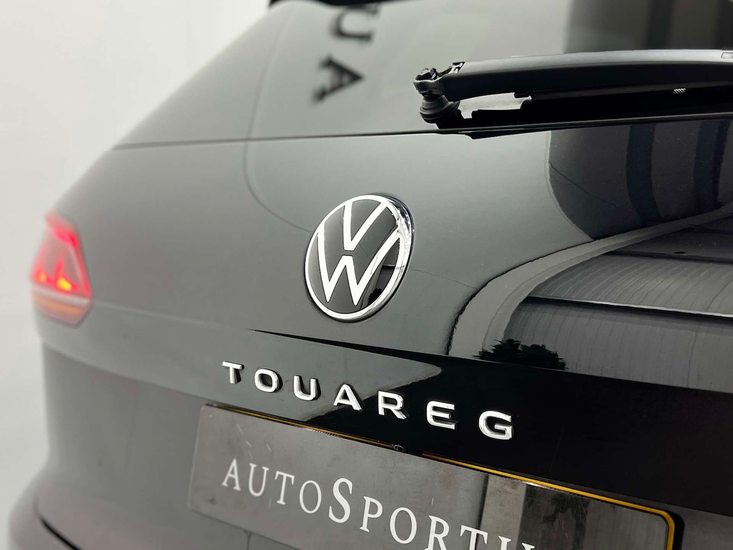 Used Volkswagen Touareg 2023 for sale - 76422511: Photo 25