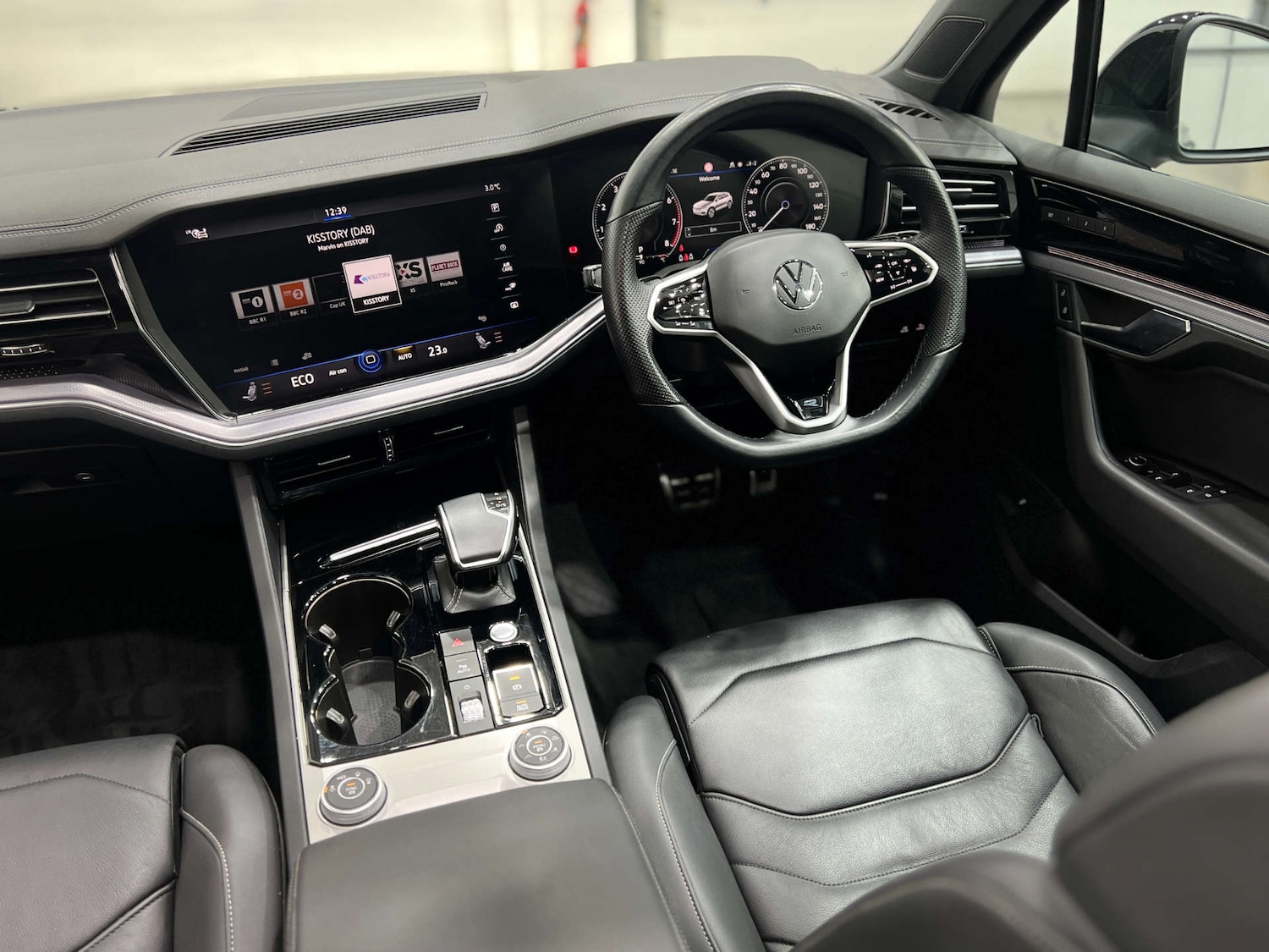 Used Volkswagen Touareg 2023 for sale - 76422511: Photo 42