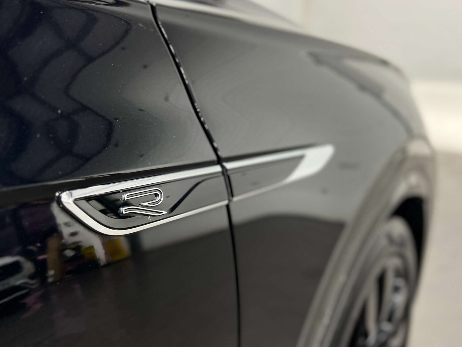 Used Volkswagen Touareg 2023 for sale - 76422511: Photo 48