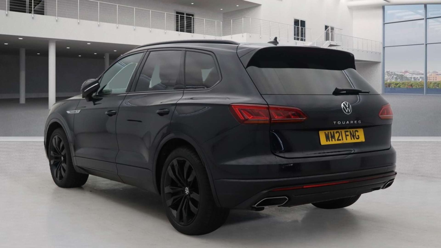 Used Volkswagen Touareg 2021 for sale - 76462102: Photo 3