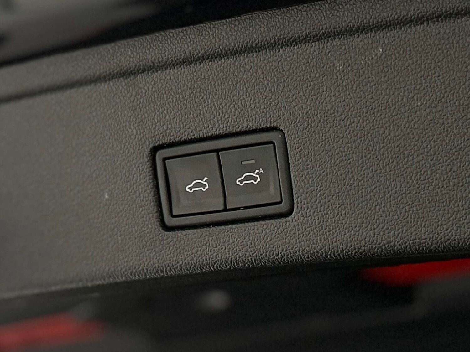 Used Volkswagen Touareg 2021 for sale - 76462102: Photo 31