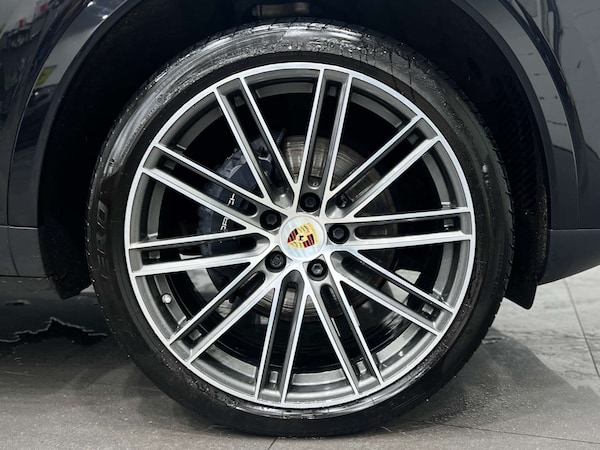 Used Porsche Cayenne 2020 for sale - 76080221: Photo 12