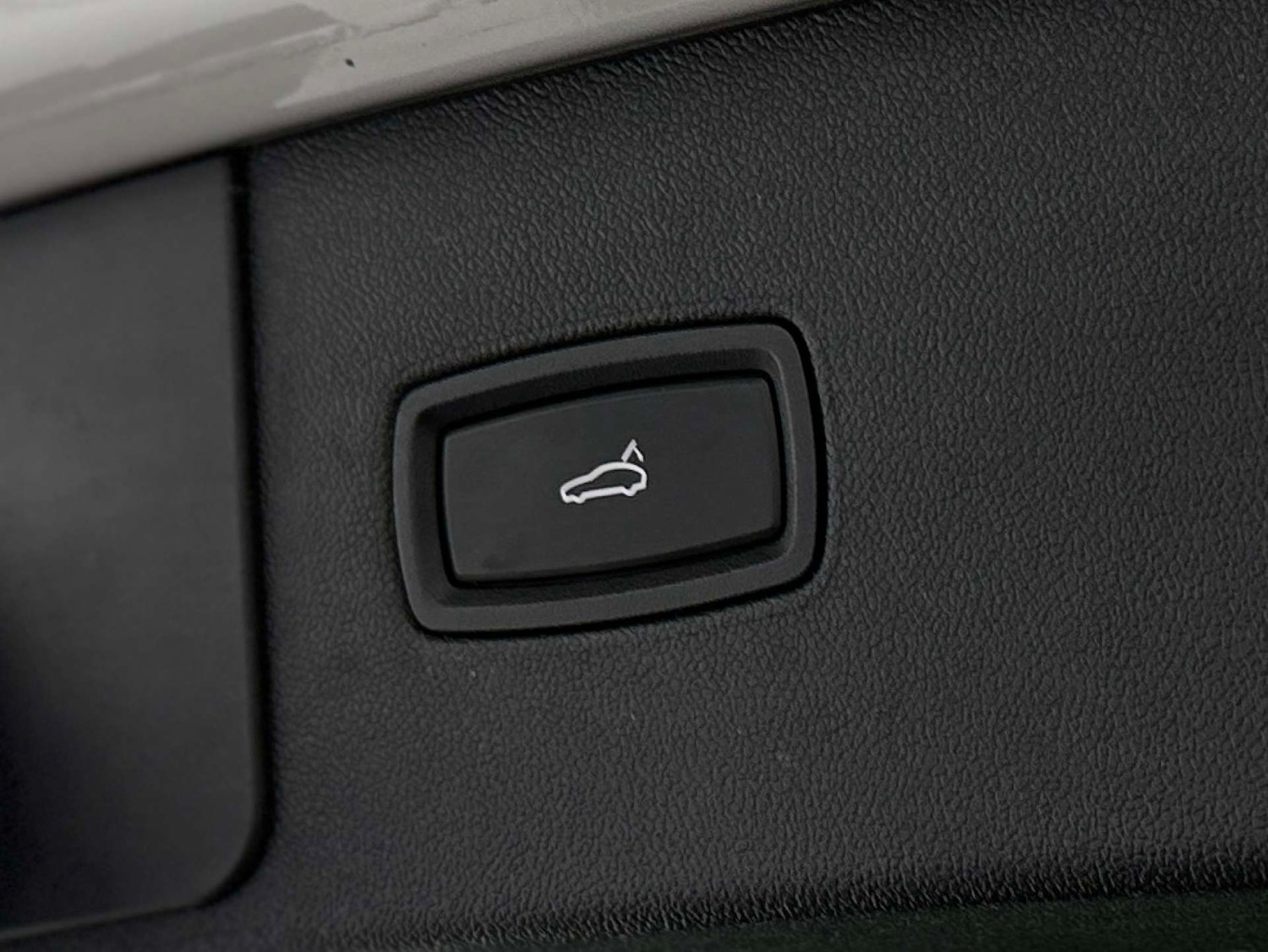 Used Porsche Cayenne 2022 for sale - 76951447: Photo 32