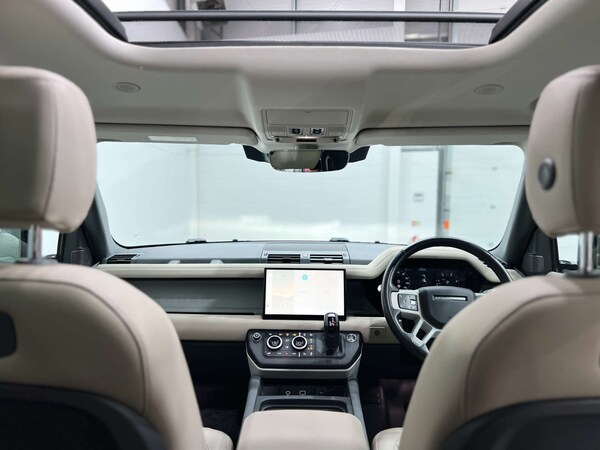 Used Land Rover Defender 2022 for sale - 76068169: Photo 16