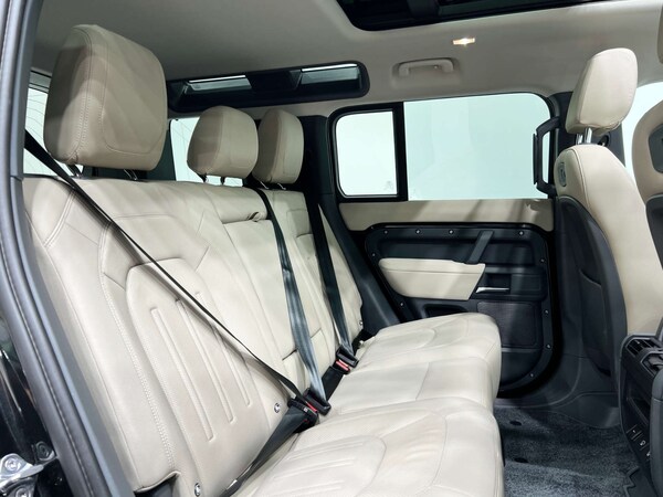 Used Land Rover Defender 2022 for sale - 76068169: Photo 19