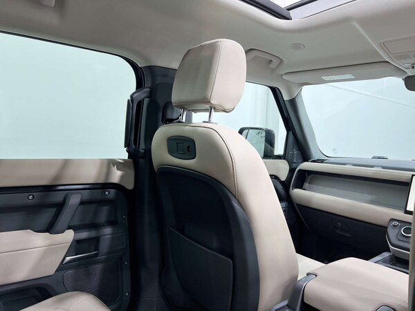 Used Land Rover Defender 2022 for sale - 76068169: Photo 21