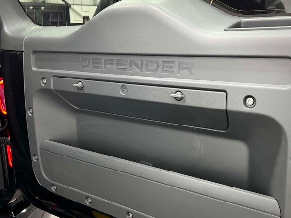 Used Land Rover Defender 2022 for sale - 76068169: Photo 23