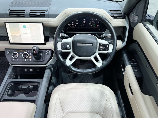 Used Land Rover Defender 2022 for sale - 76068169: Photo 44
