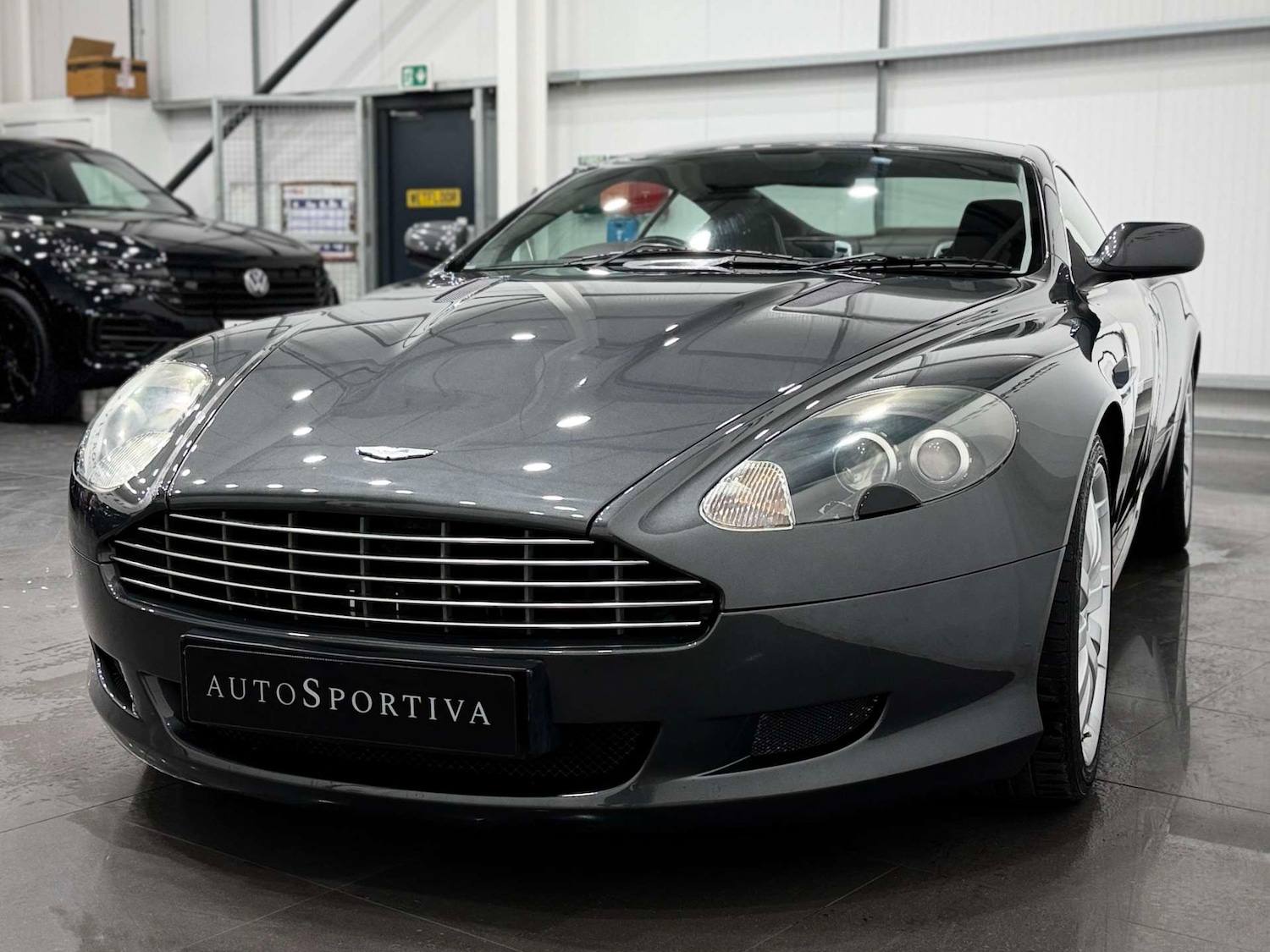 Used Aston Martin DB9 2004 for sale - 76576486: Photo 11
