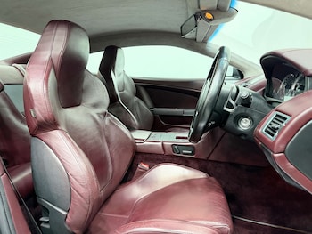 Used Aston Martin DB9 2004 for sale - 76576486: Photo