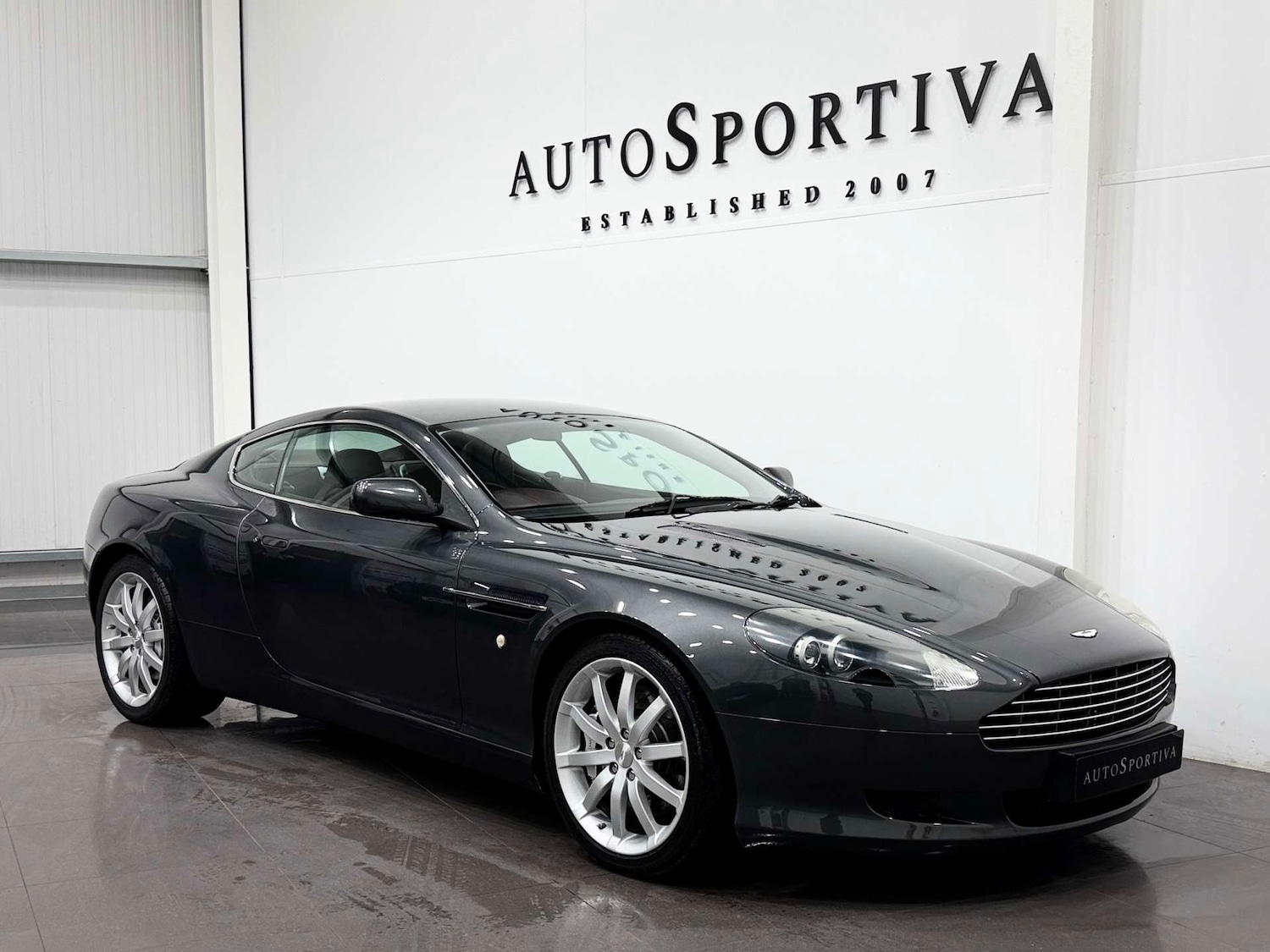 Used Aston Martin DB9 2004 for sale - 76576486: Photo 7
