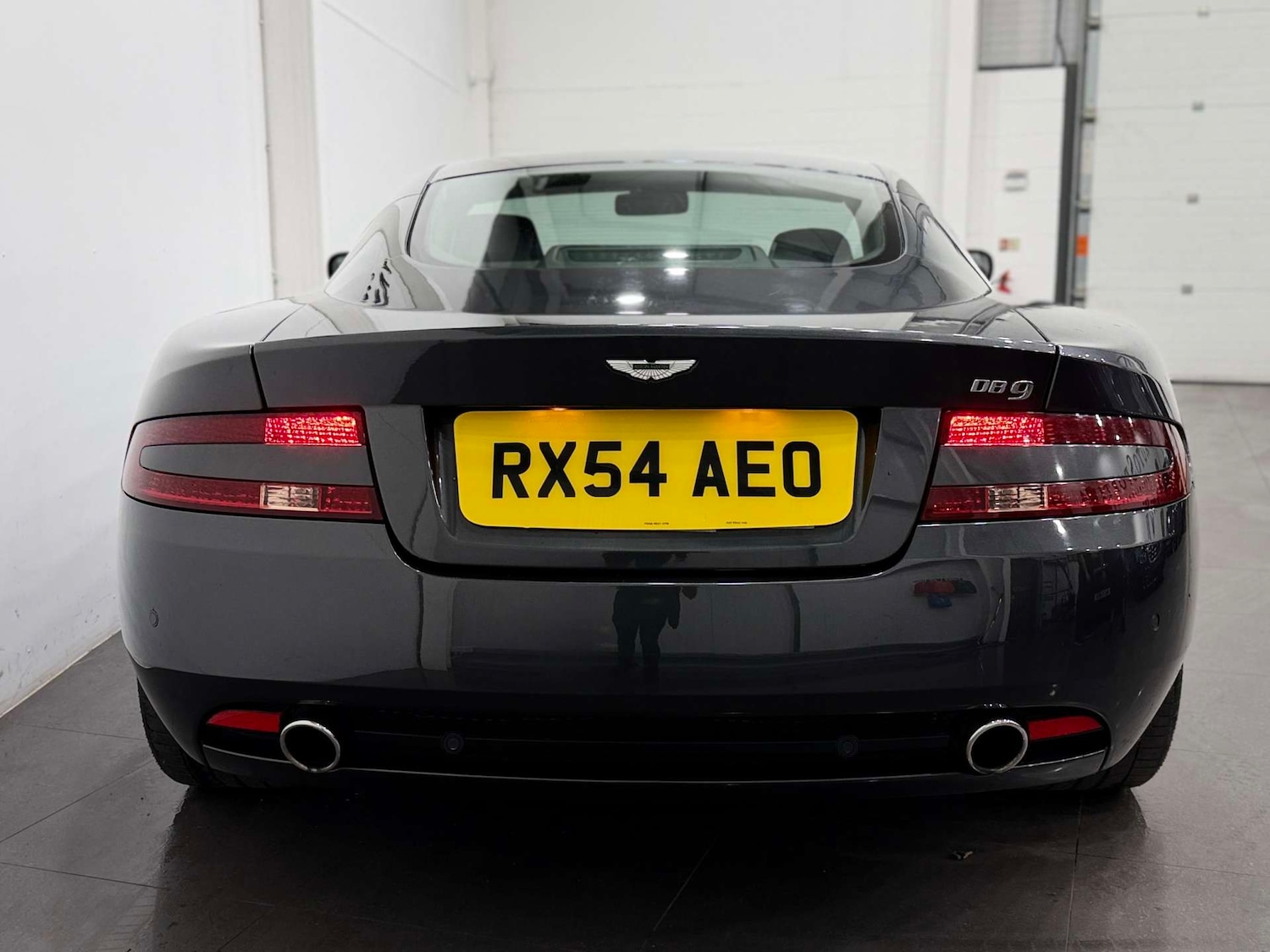 Used Aston Martin DB9 2004 for sale - 76576486: Photo 8