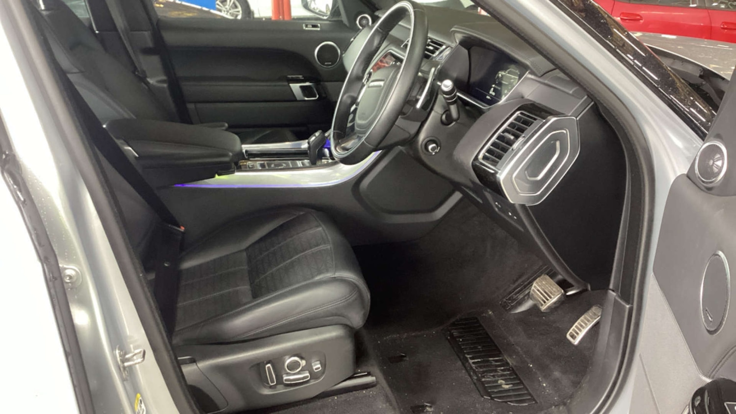 Used Land Rover Range Rover Sport 2022 for sale - 77964845: Photo 2