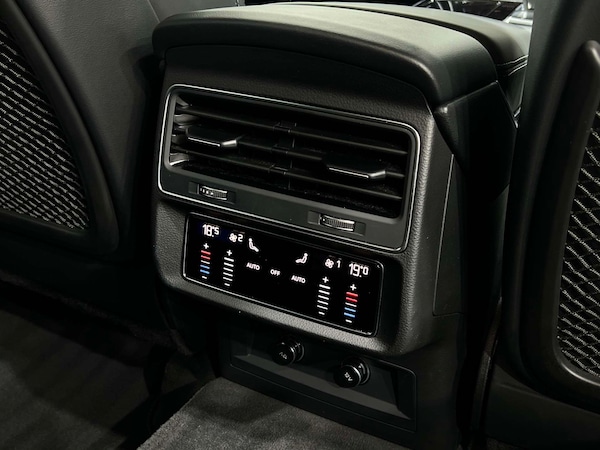 Used Audi Q7 2022 for sale - 76243317: Photo 17