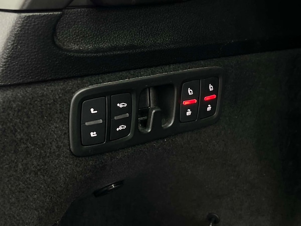 Used Audi Q7 2022 for sale - 76243317: Photo 28