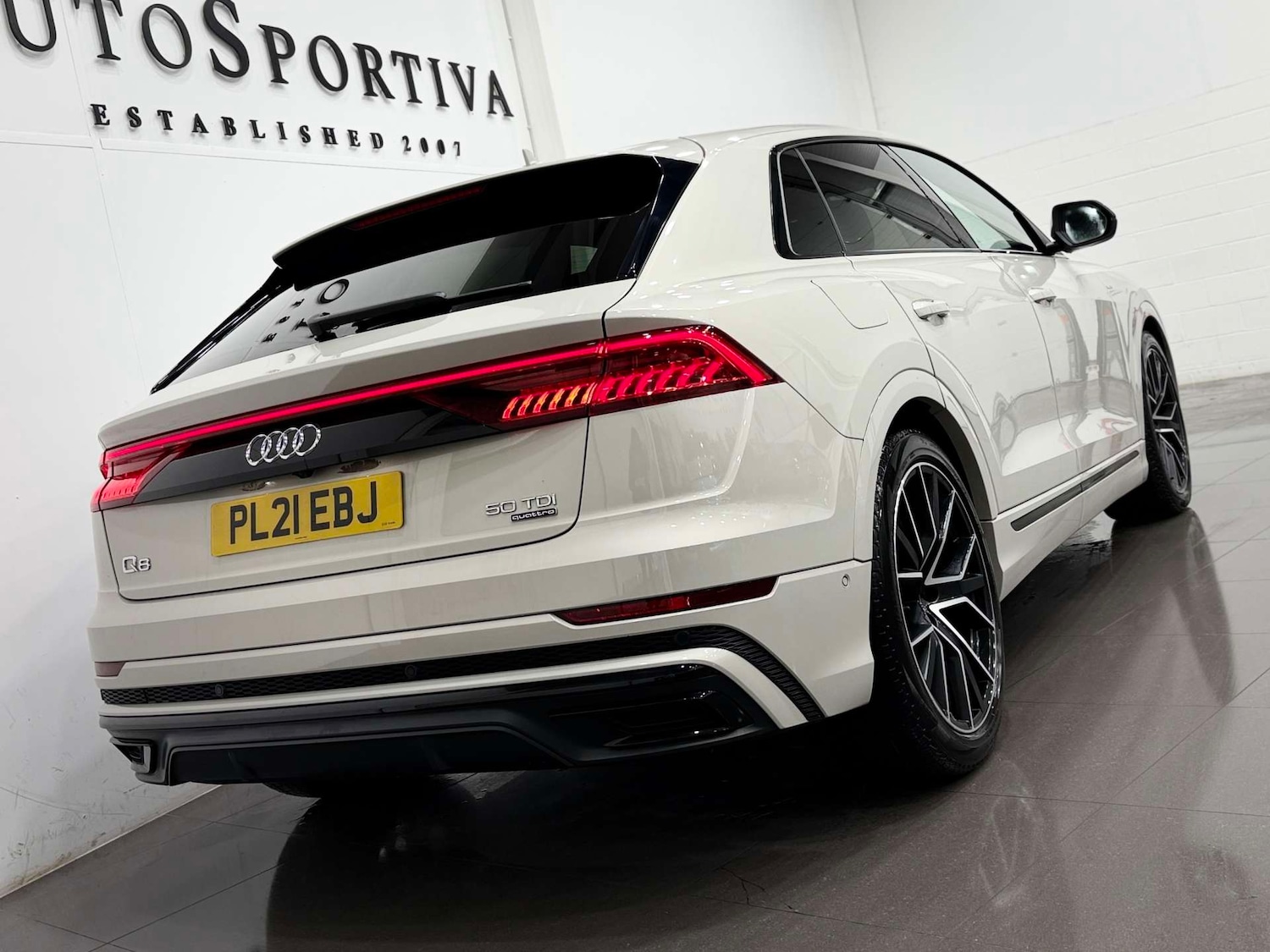 Used Audi Q8 2021 for sale - 77065870: Photo 28