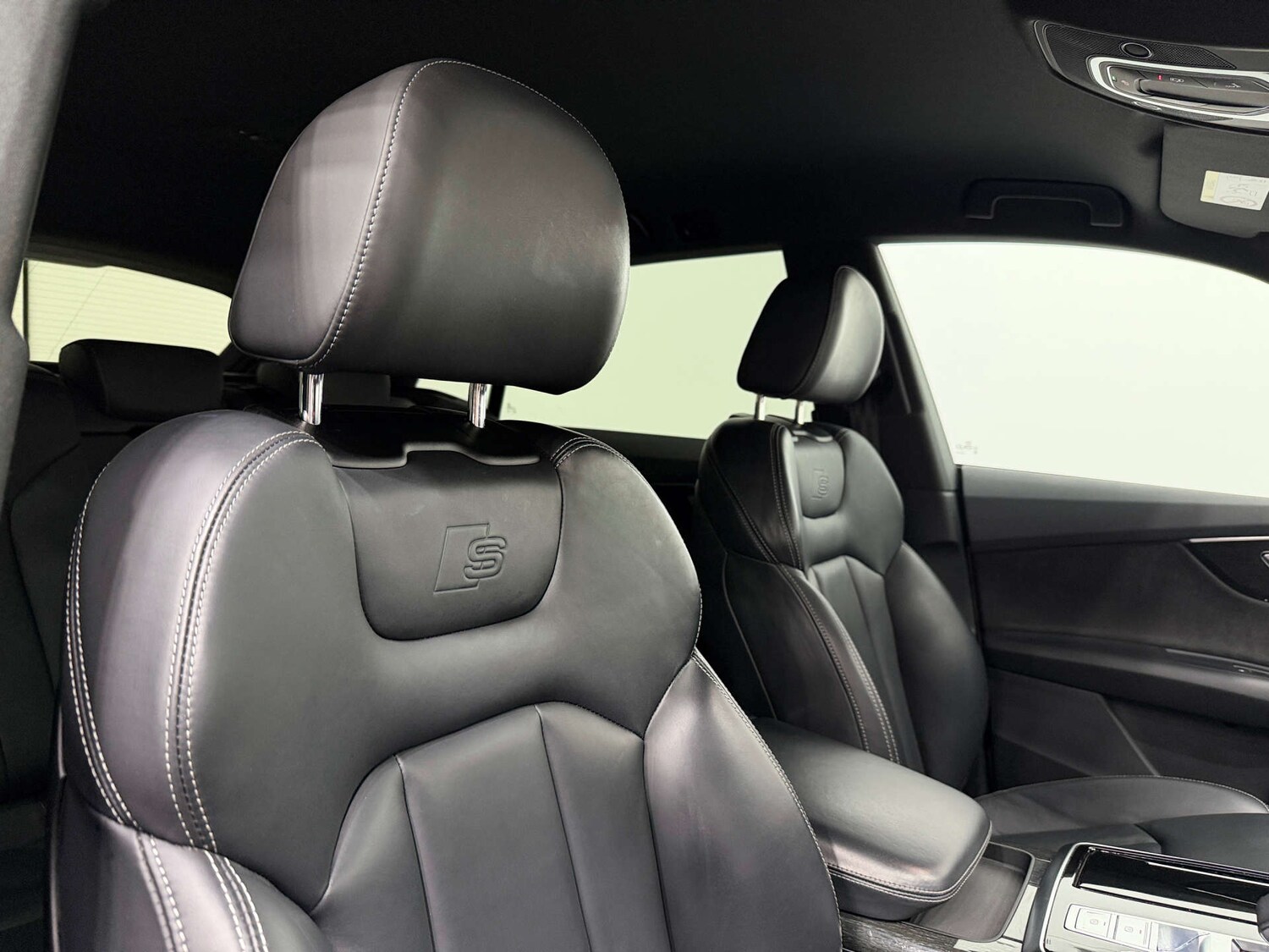 Used Audi Q8 2021 for sale - 77065870: Photo 42