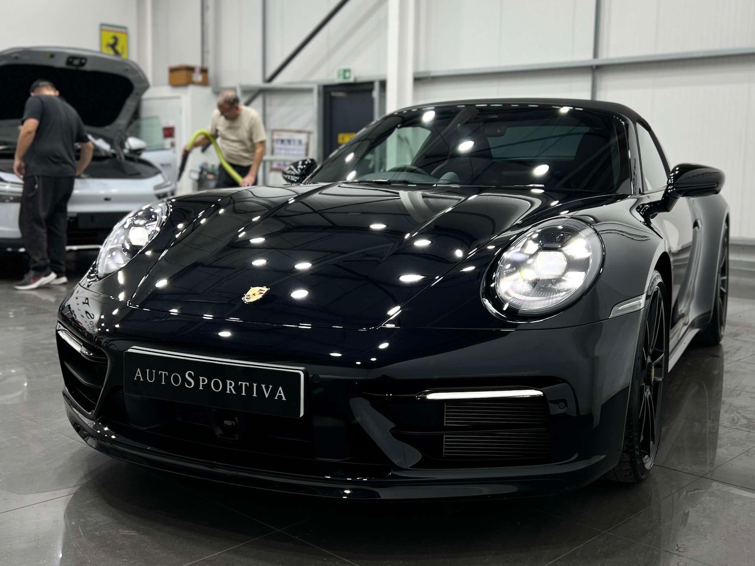 Used Porsche 911 2024 for sale - 75920712: Photo 12