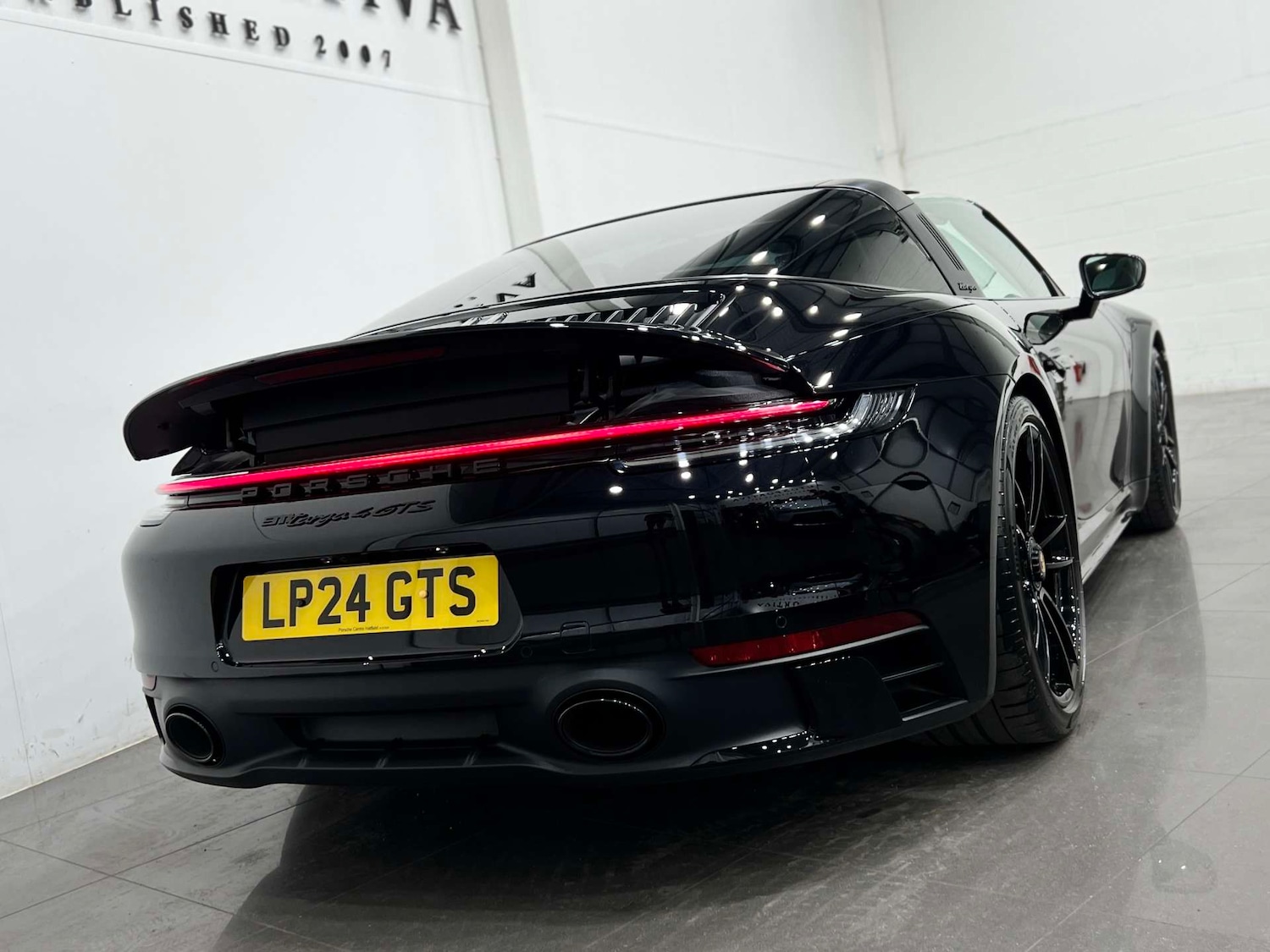 Used Porsche 911 2024 for sale - 75920712: Photo 28