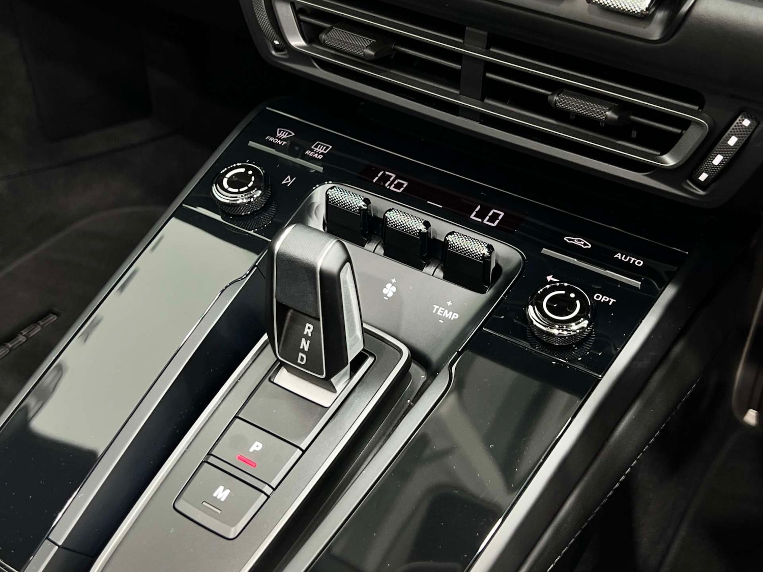 Used Porsche 911 2024 for sale - 75920712: Photo 51