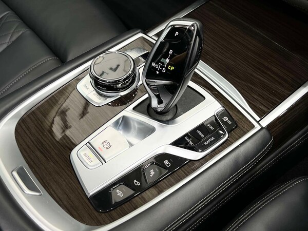 Used BMW 7 Series 2021 for sale - 76115729: Photo 53