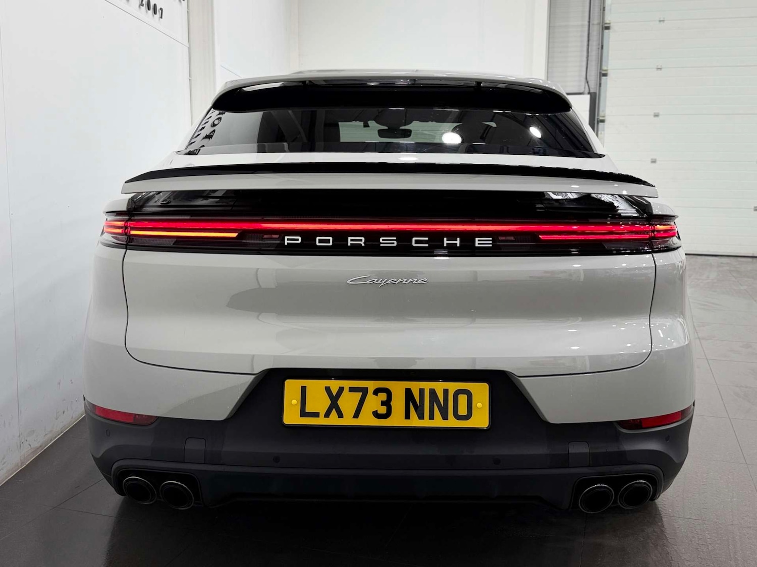 Used Porsche Cayenne 2023 for sale - 77833923: Photo 11