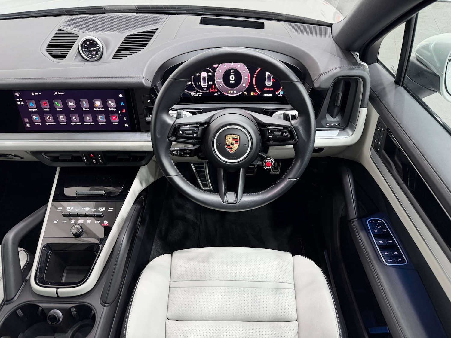 Used Porsche Cayenne 2023 for sale - 77833923: Photo 25