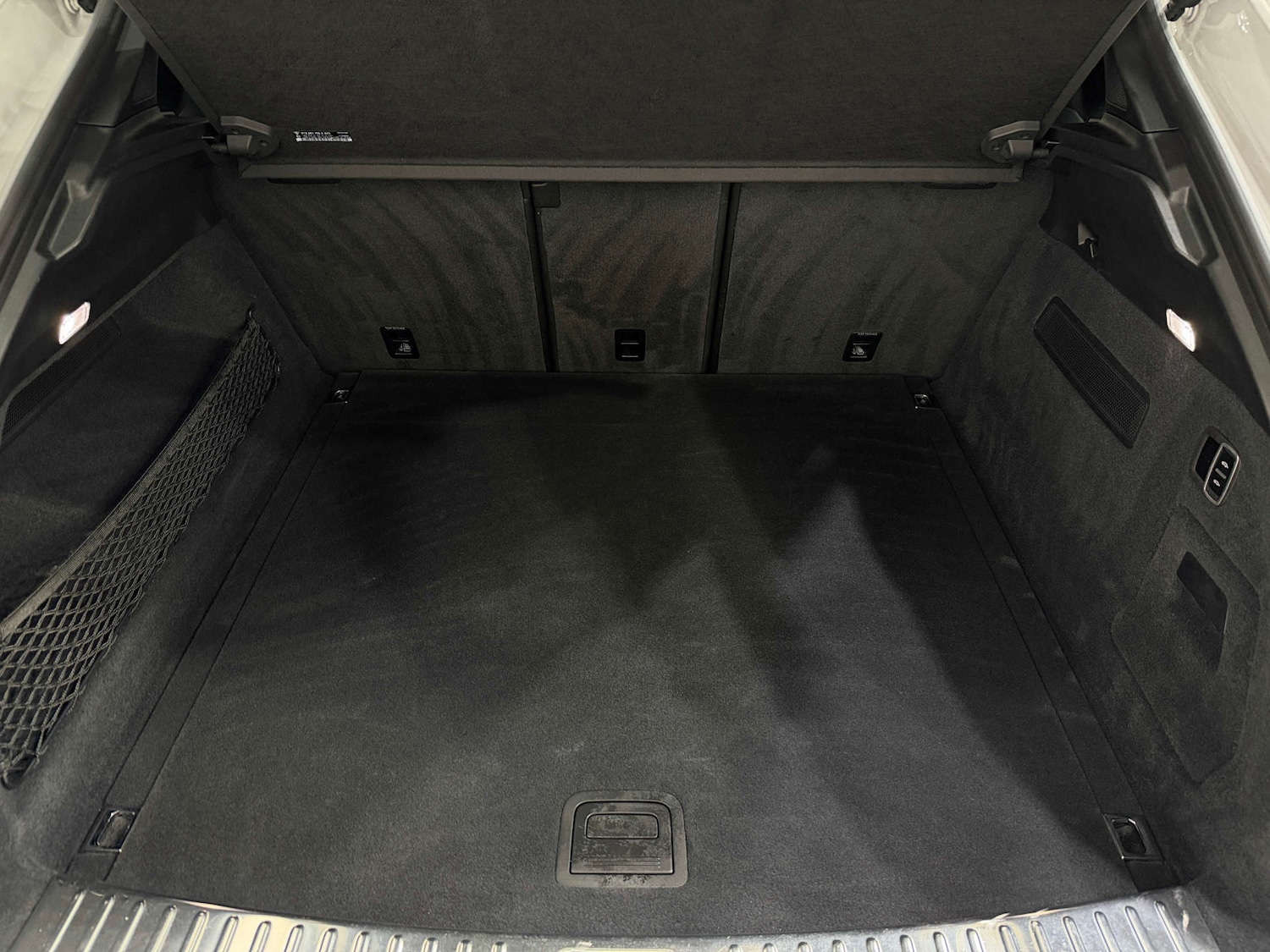 Used Porsche Cayenne 2023 for sale - 77833923: Photo 35