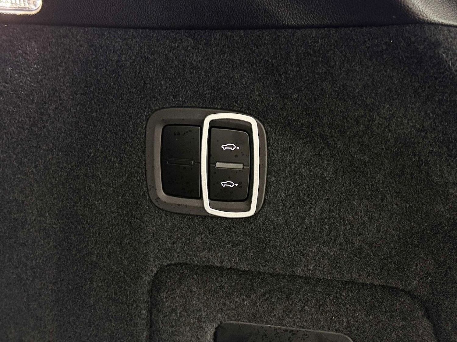 Used Porsche Cayenne 2023 for sale - 77833923: Photo 37