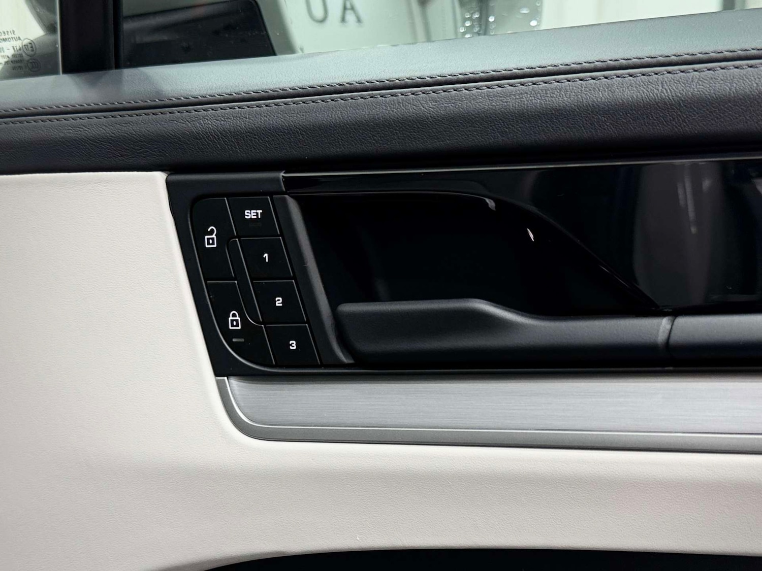 Used Porsche Cayenne 2023 for sale - 77833923: Photo 45