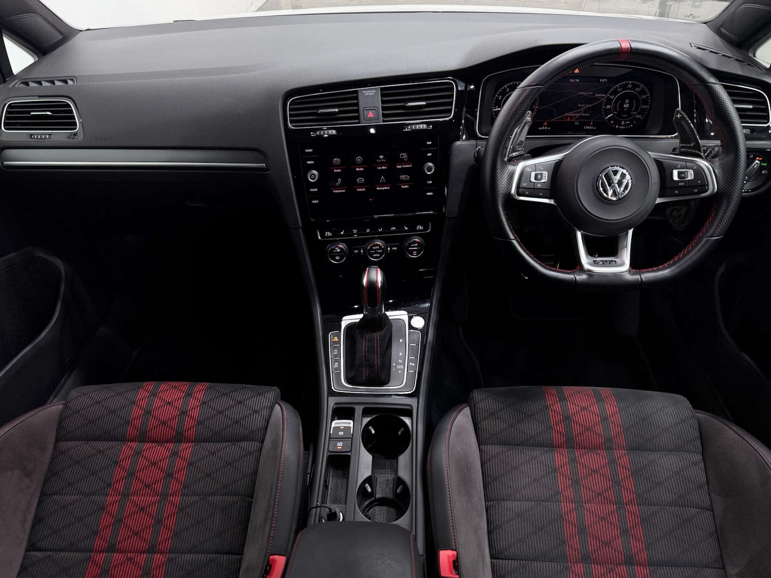 Used Volkswagen Golf 2019 for sale - 77227796: Photo 20