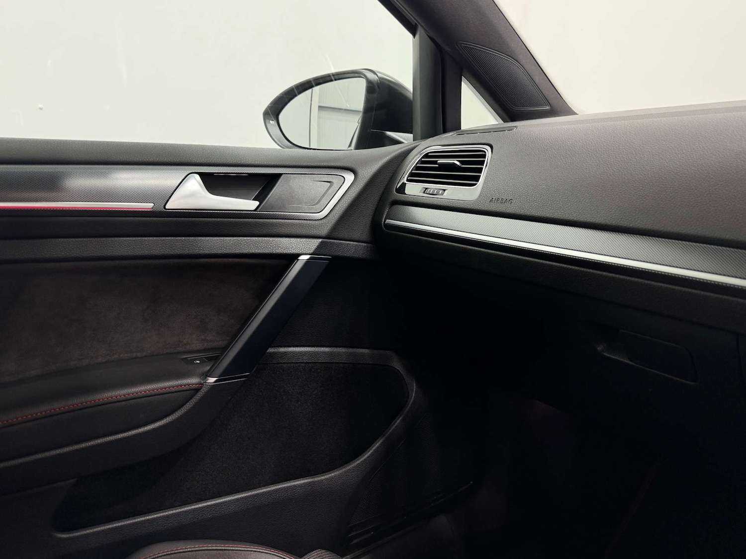 Used Volkswagen Golf 2019 for sale - 77227796: Photo 42