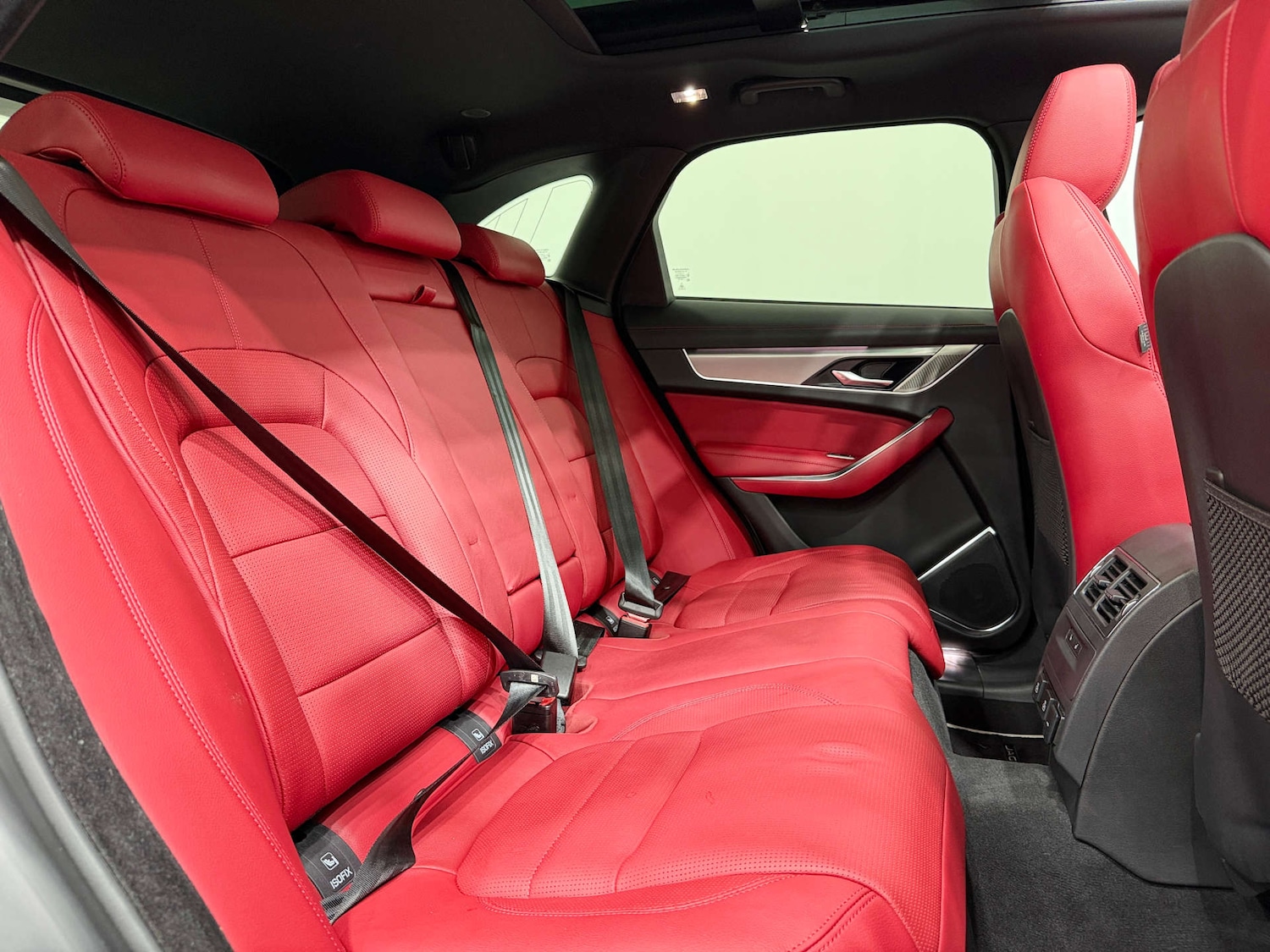 Used Jaguar F-Pace 2022 for sale - 76422526: Photo 16