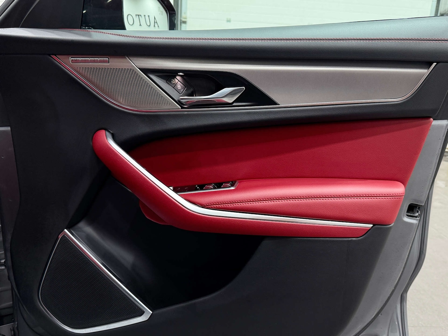 Used Jaguar F-Pace 2022 for sale - 76422526: Photo 40