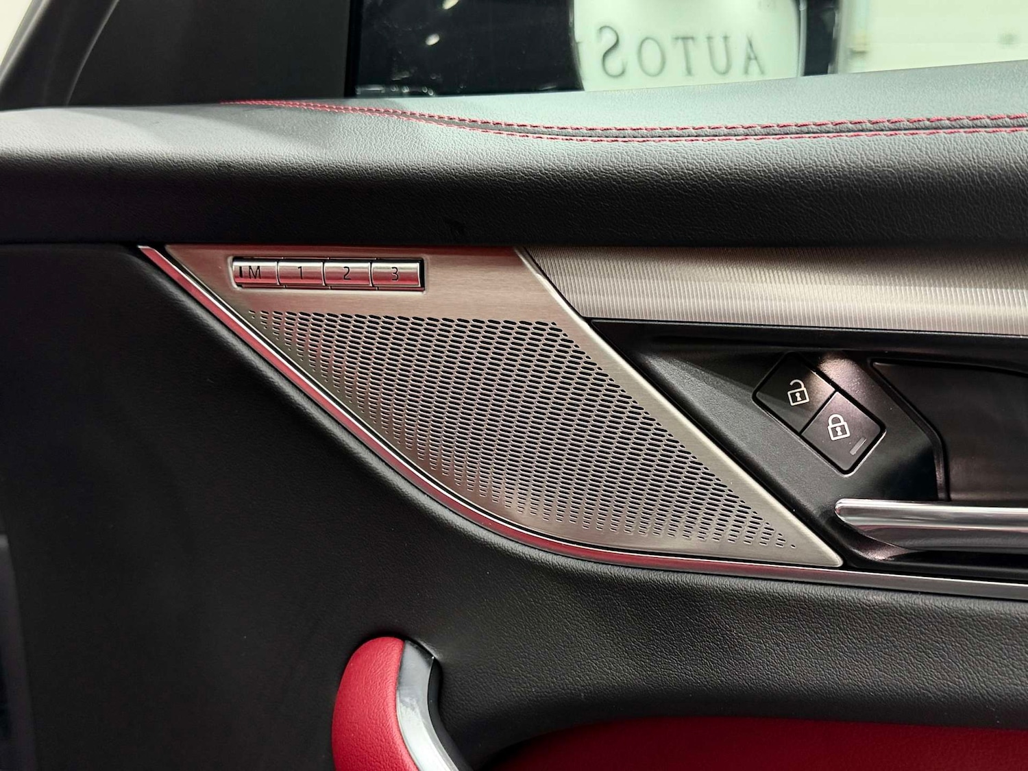 Used Jaguar F-Pace 2022 for sale - 76422526: Photo 41