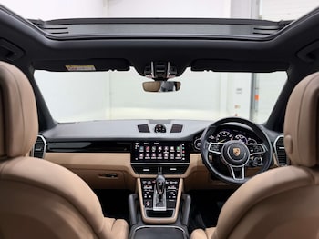 Used Porsche Cayenne 2022 for sale - 78996995: Photo