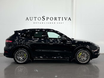 Used Porsche Cayenne 2022 for sale - 78996995: Photo