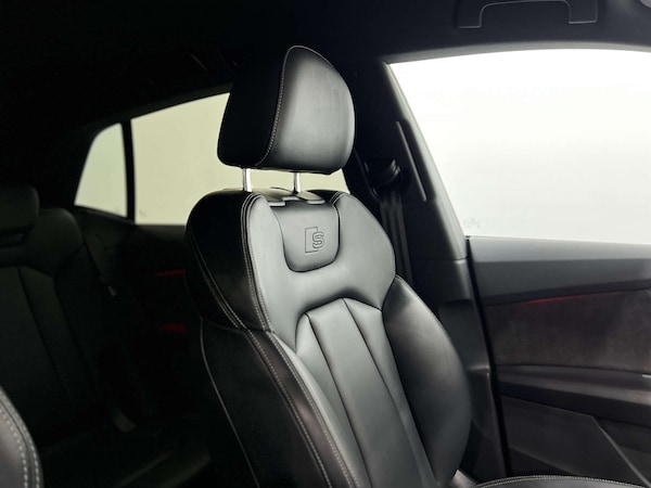 Used Audi Q8 2022 for sale - 75427318: Photo 38